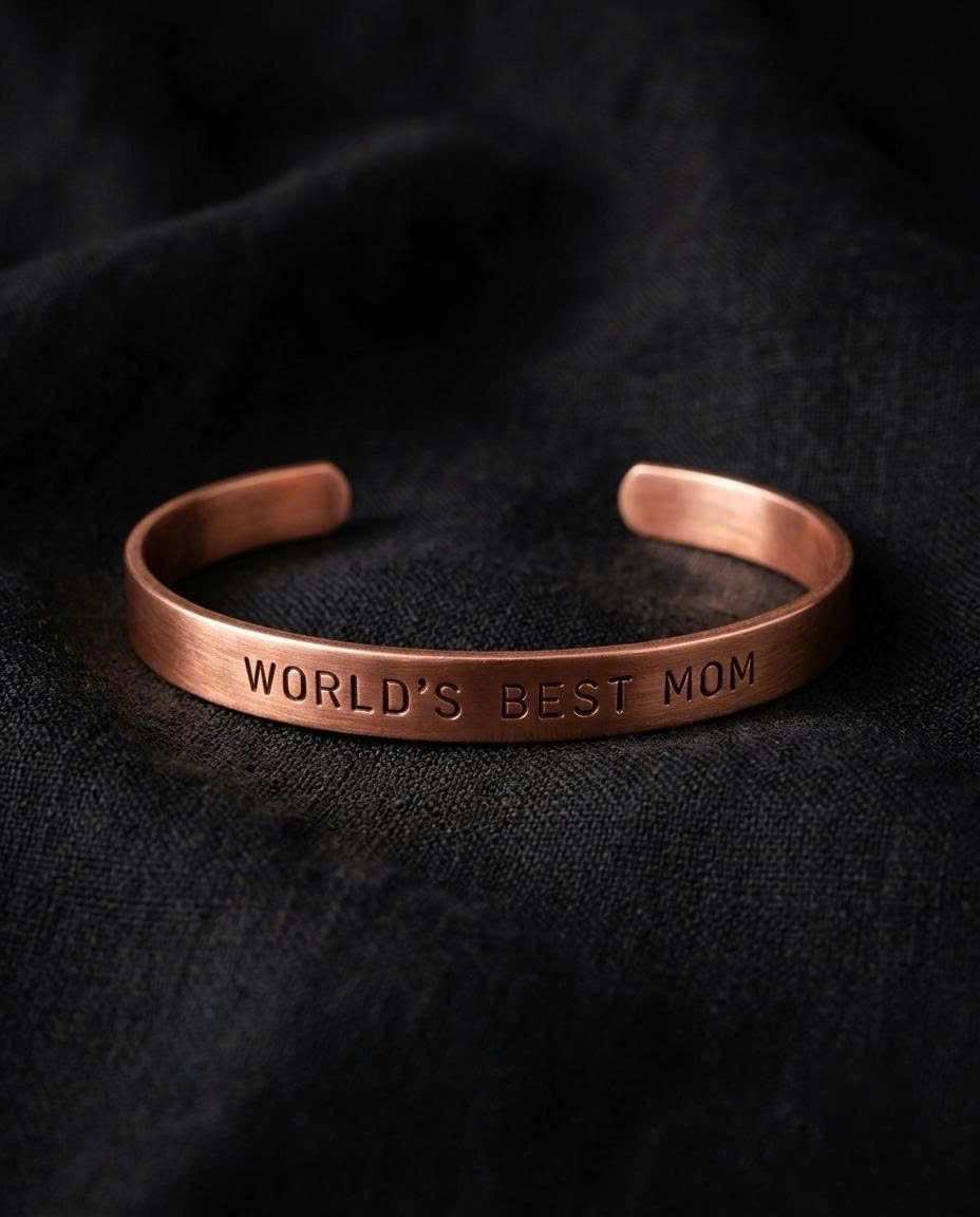 "World's Best Mom" Engraved Pure Copper Cuff Bracelet